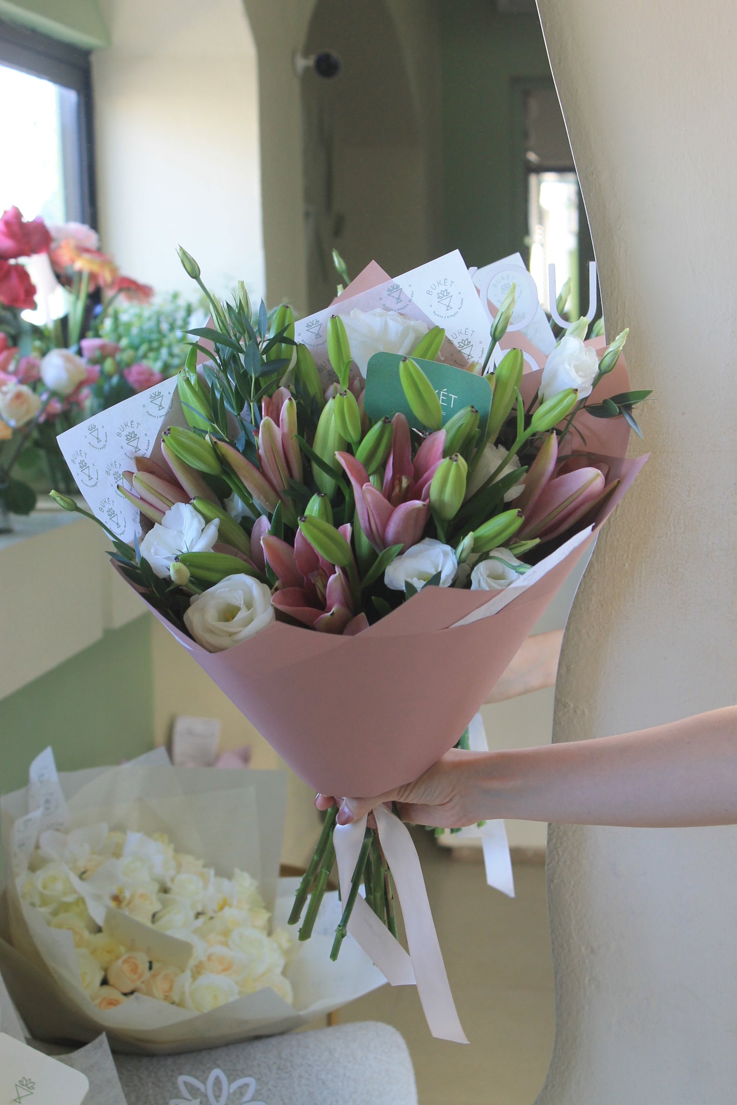 Ramo lilies