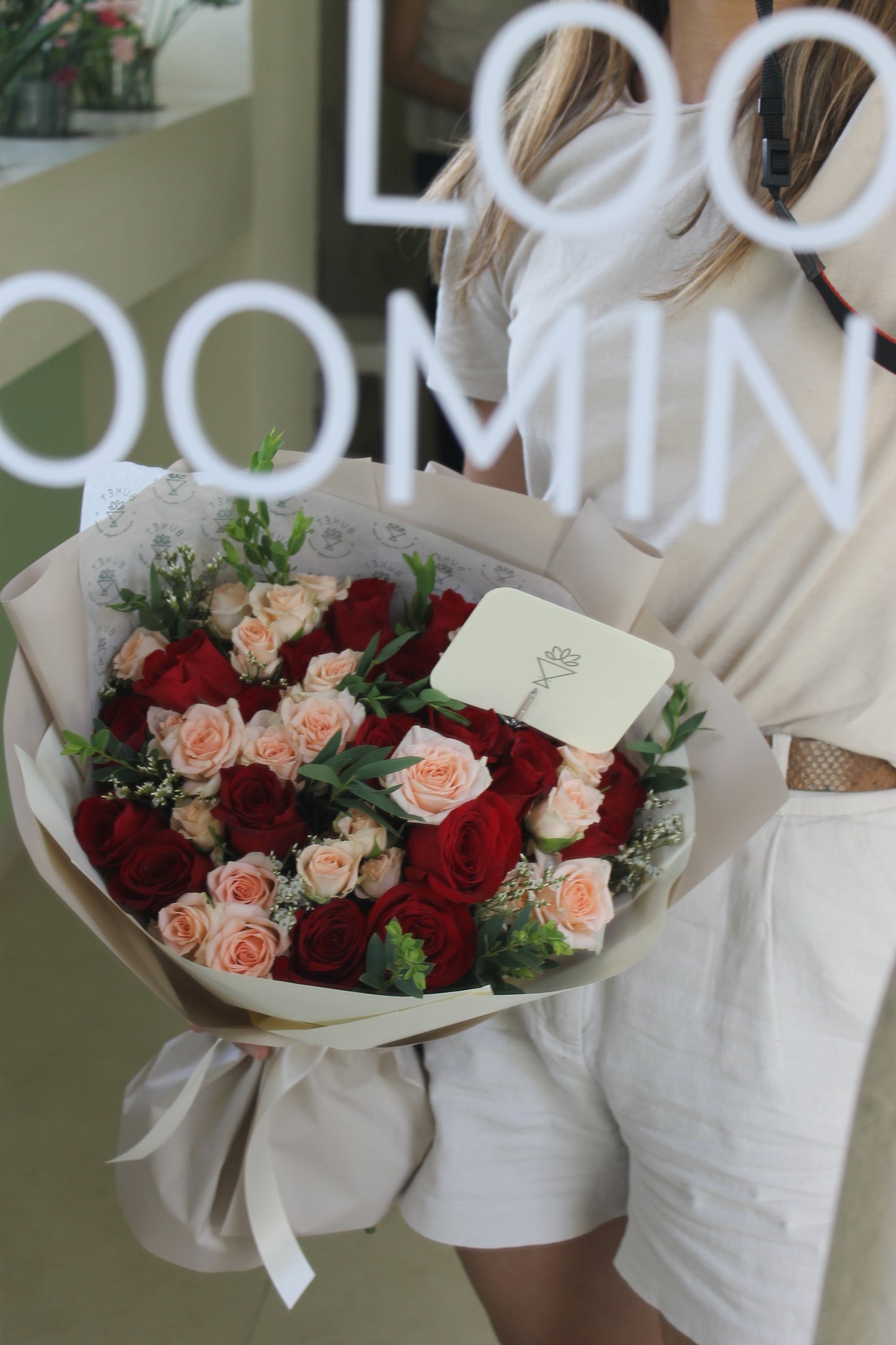 Ramo rosas + mini rosas