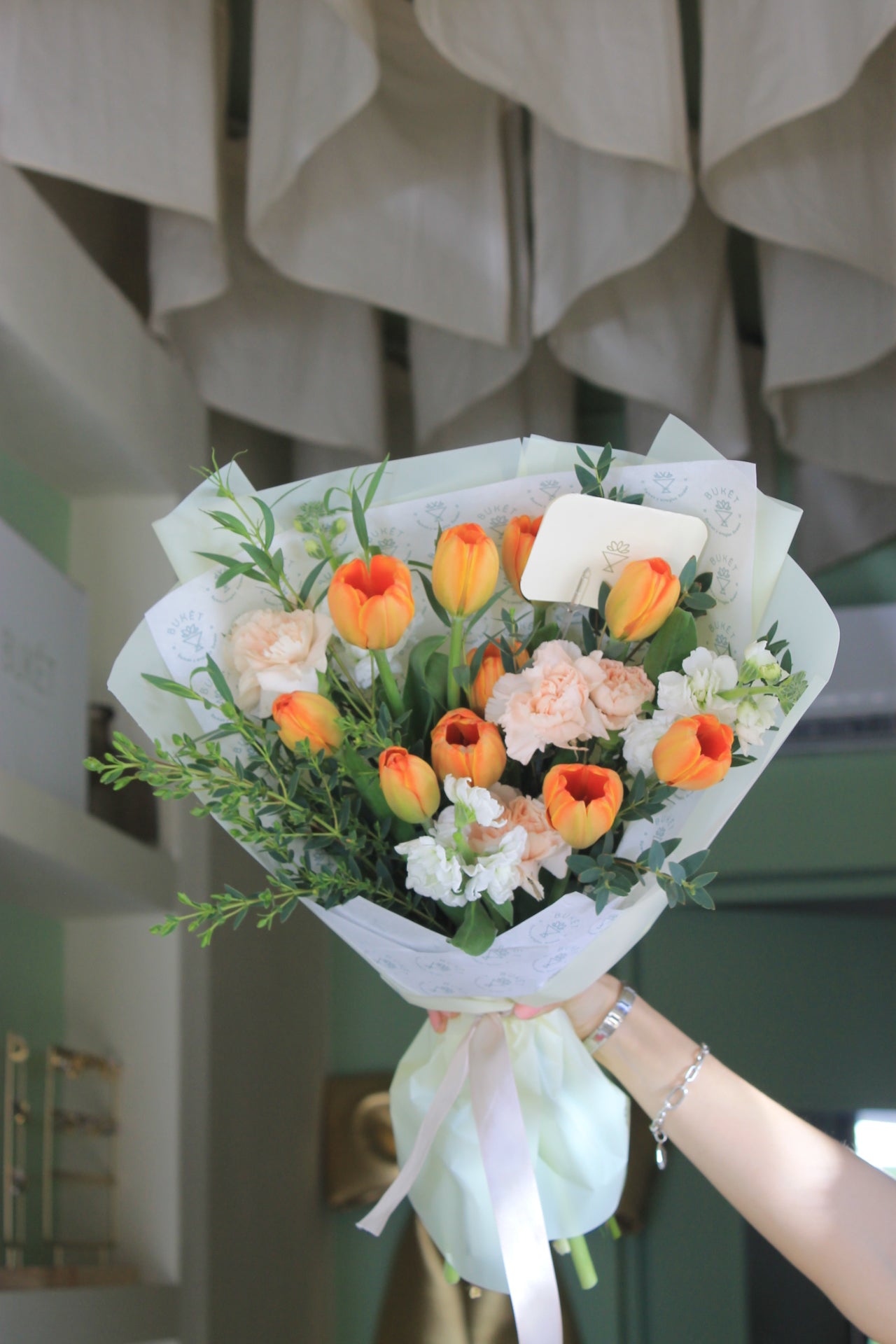 Ramo 10 tulipanes