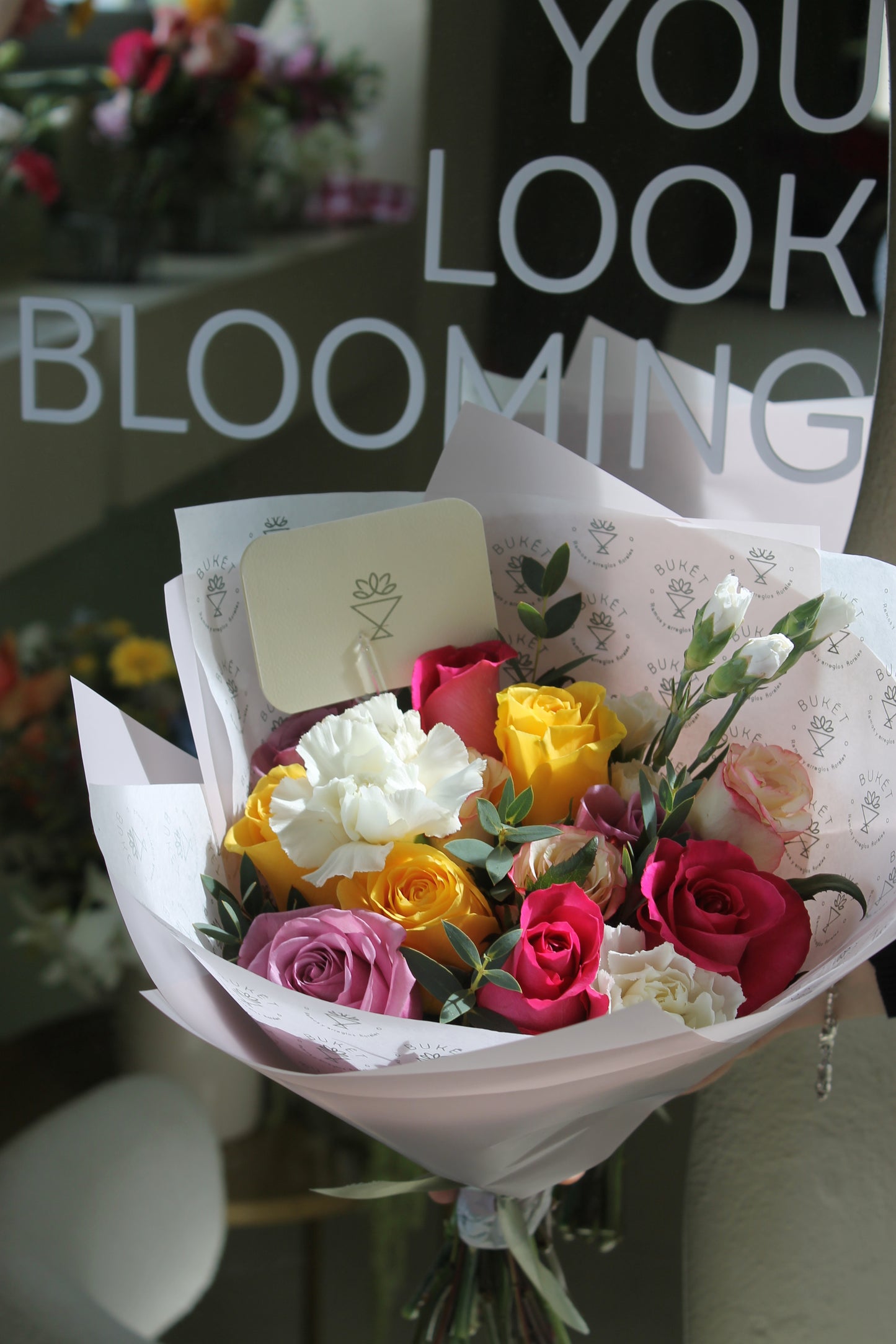 Ramo 12 rosas